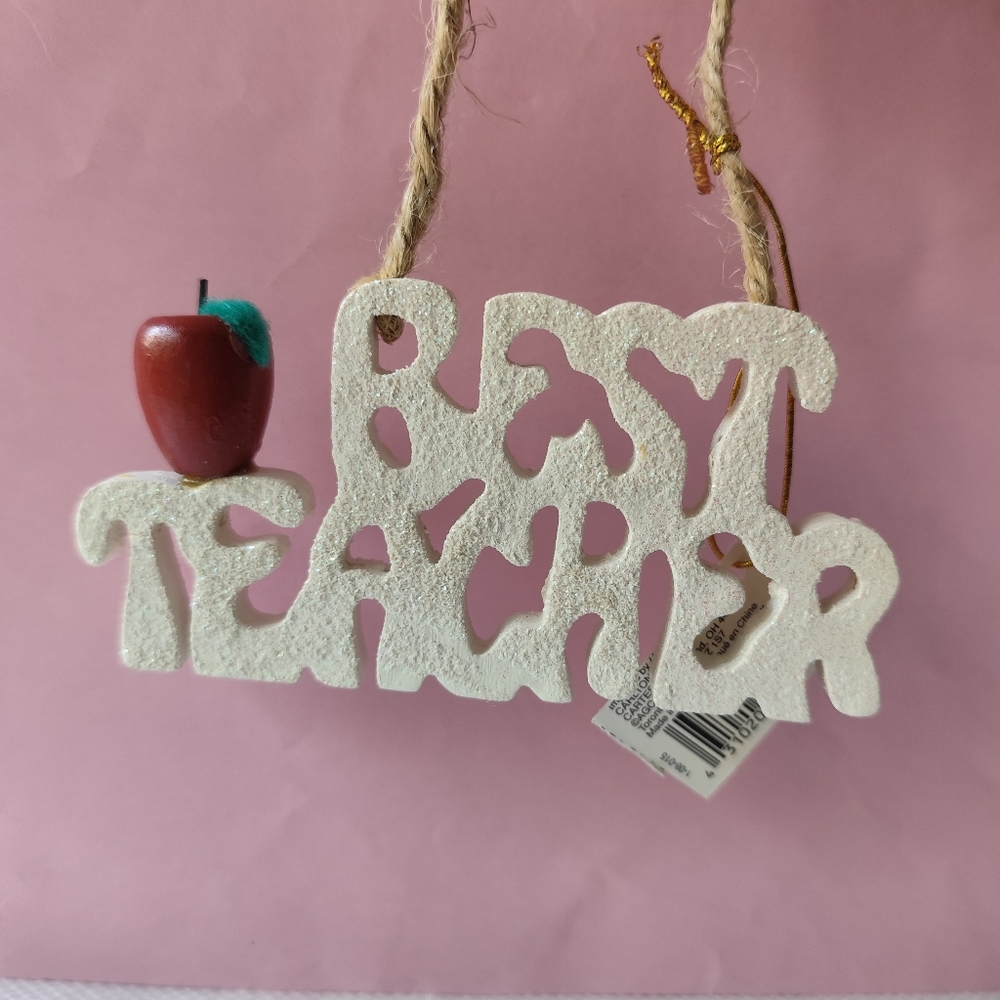 3/$25💙Carlton Cards Best Teacher Hanging Ornament with Apple